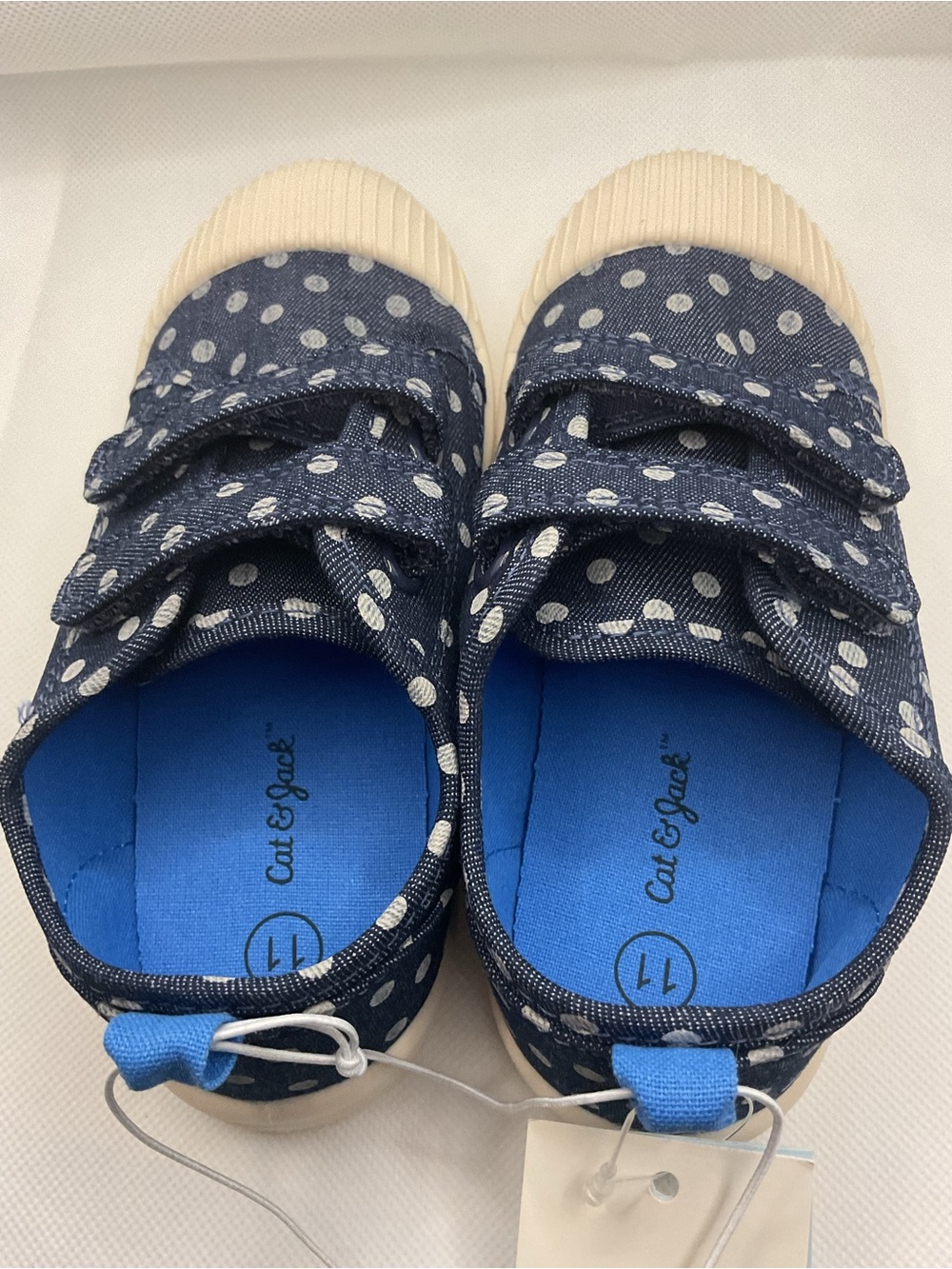 Cat & Jack Navy Polka Dot Double Velcro Kids Sneakers size 11 - Picture 3 of 6